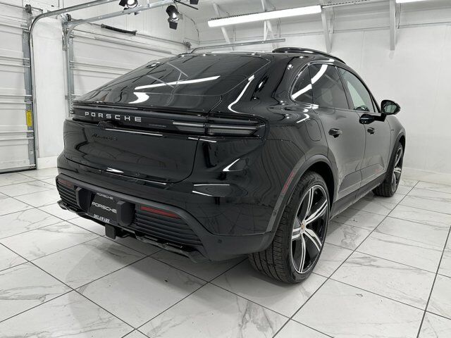 2025 Porsche Macan 4S Newark DE