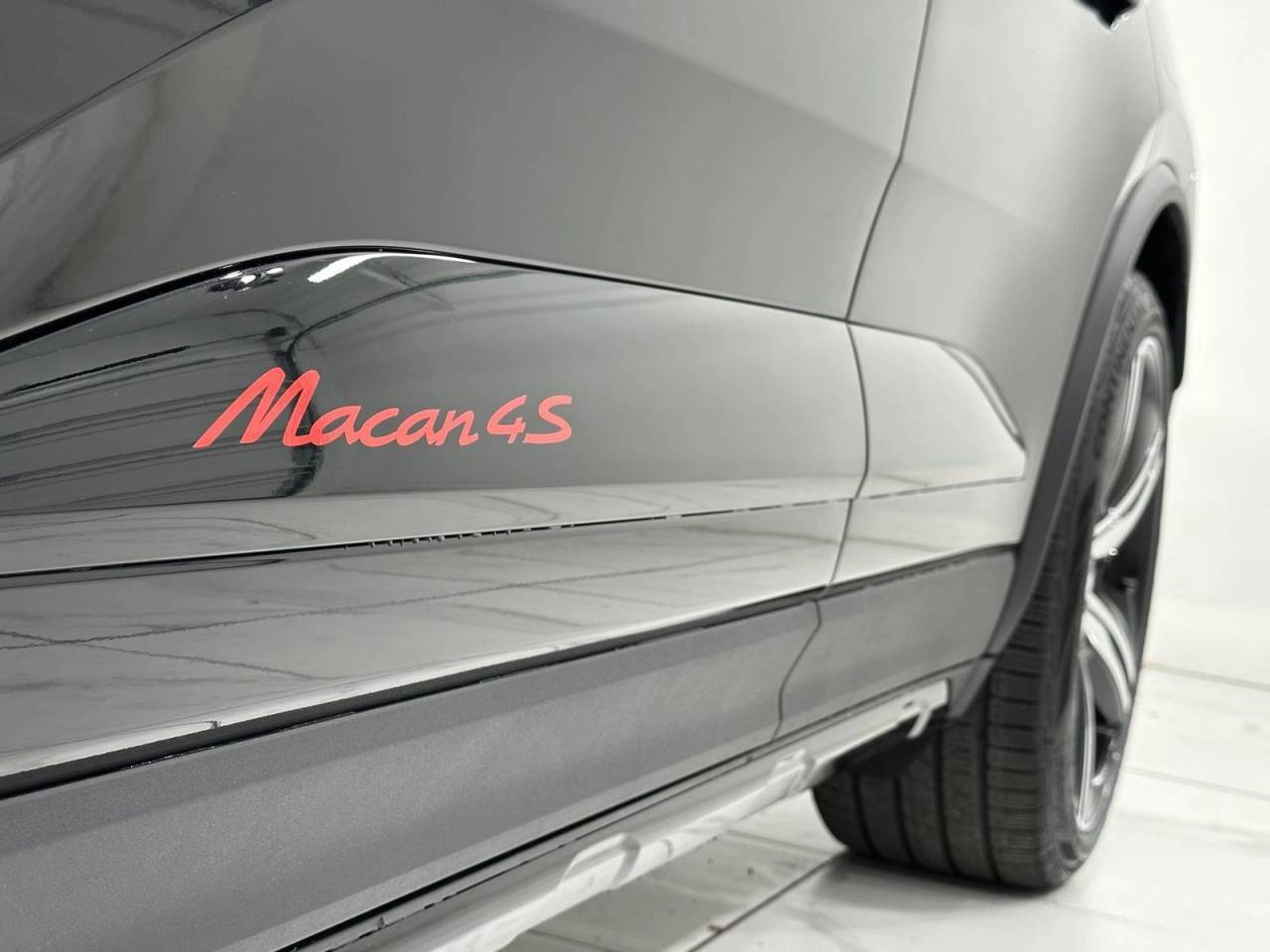 2025 Porsche Macan 4S Newark DE