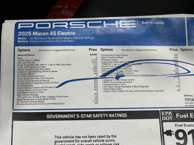 2025 Porsche Macan 4S Newark DE