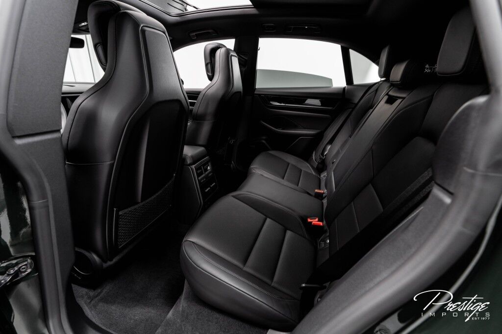 2025 Porsche Macan 4S North Miami Beach FL