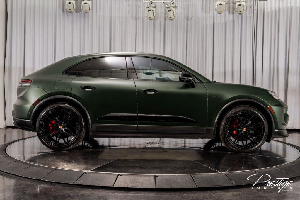 2025 Porsche Macan 4S North Miami Beach FL