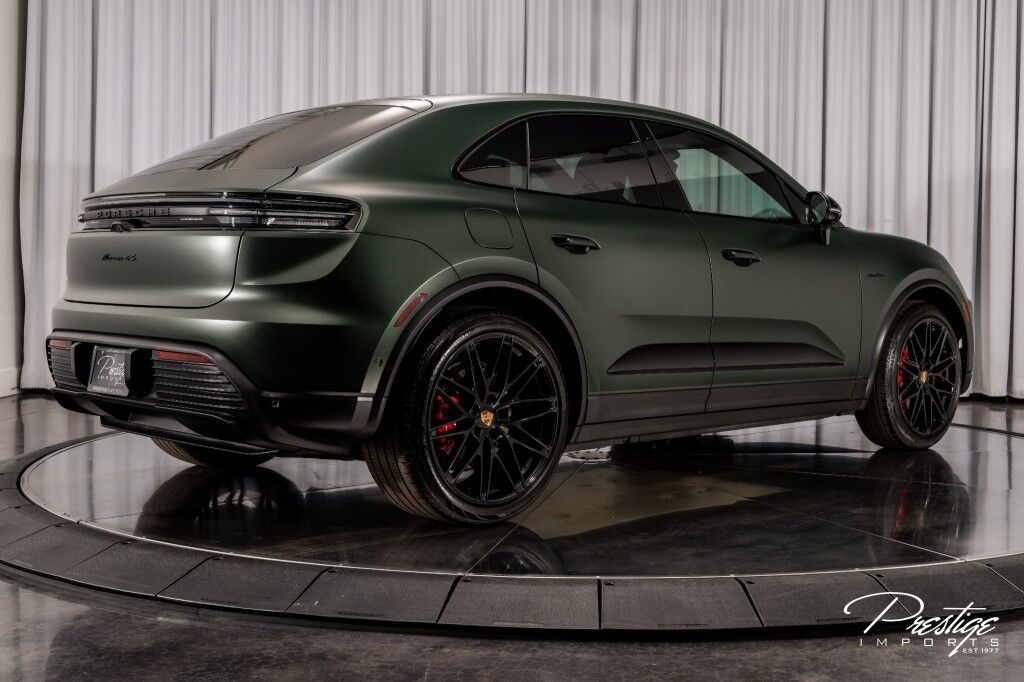 2025 Porsche Macan 4S North Miami Beach FL
