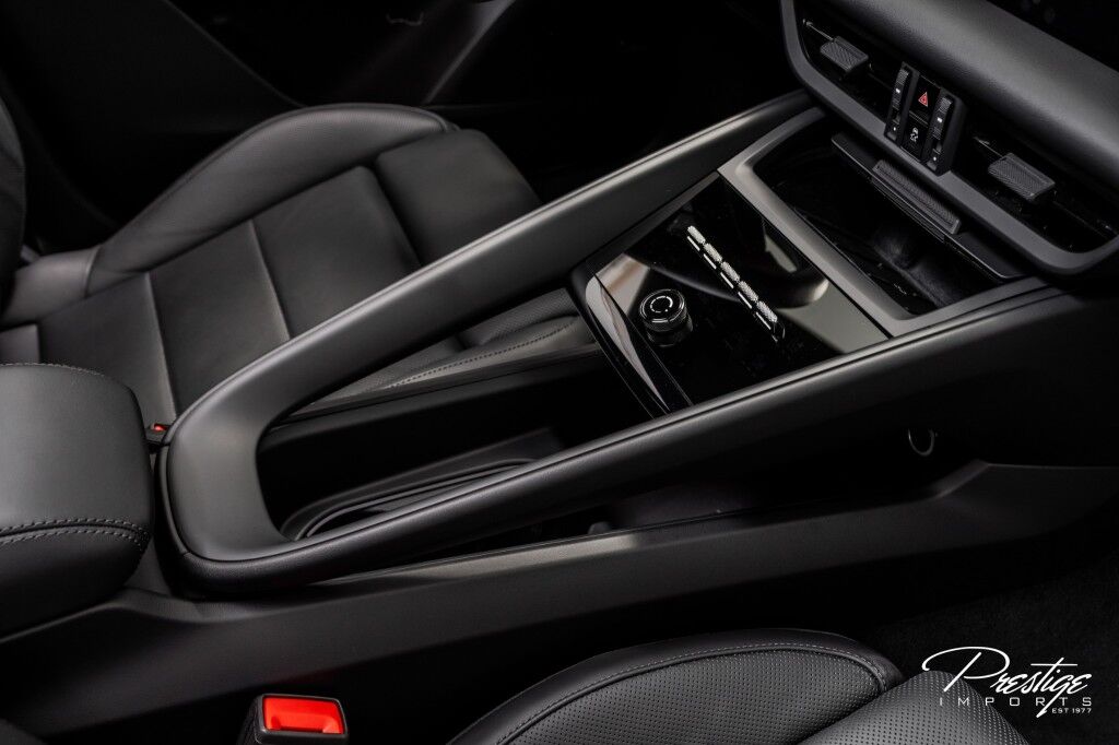 2025 Porsche Macan 4S North Miami Beach FL