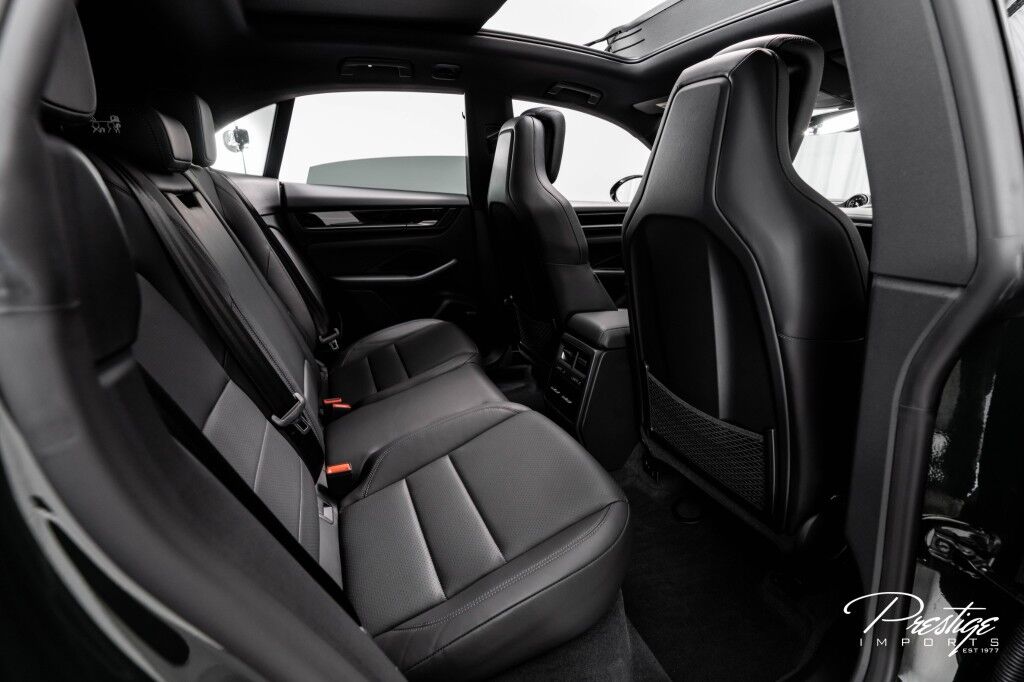 2025 Porsche Macan 4S North Miami Beach FL