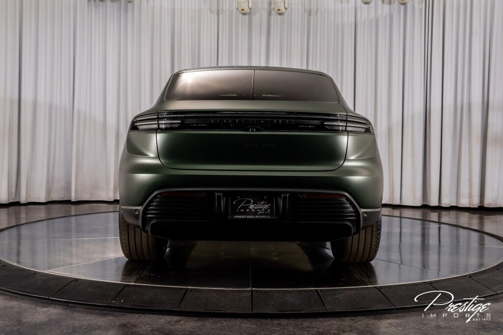 2025 Porsche Macan 4S North Miami Beach FL