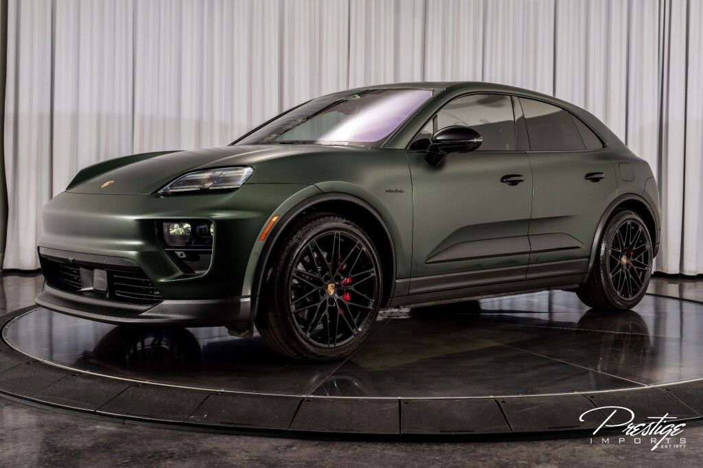 2025 Porsche Macan 4S North Miami Beach FL