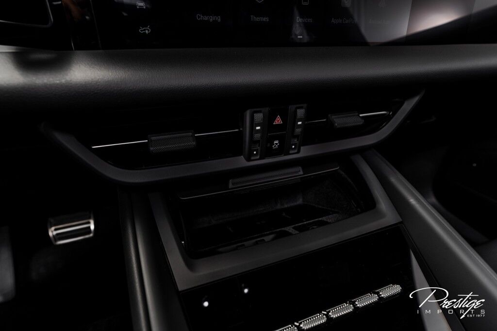 2025 Porsche Macan 4S North Miami Beach FL