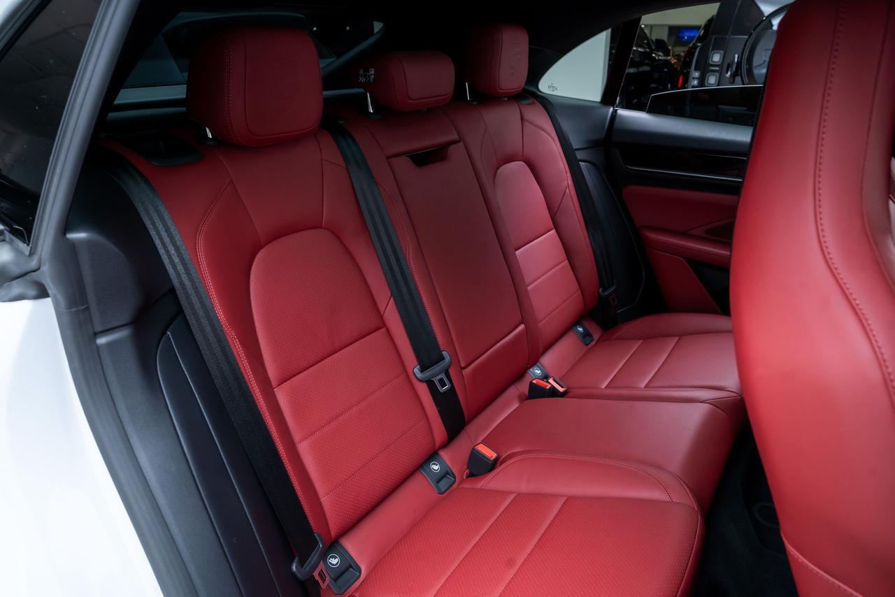 2025 Porsche Macan Electric 4 1 Owner Premium Package Bose Audio Portland OR