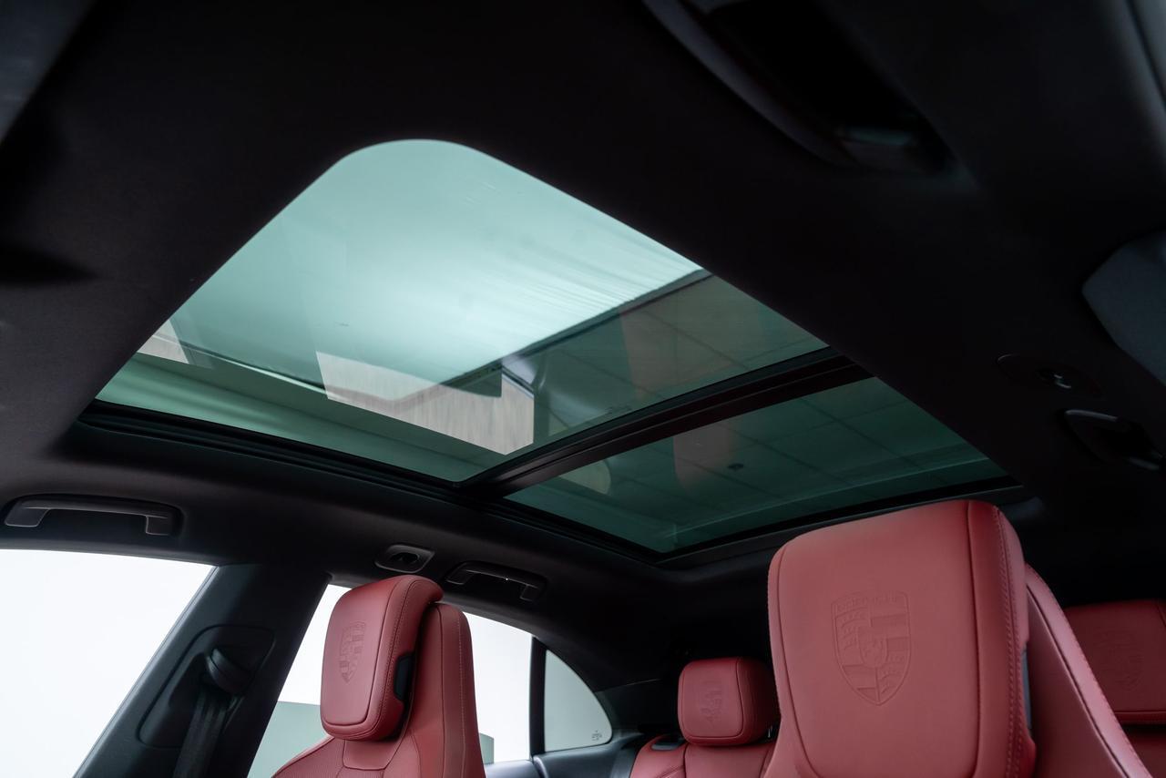 2025 Porsche Macan Electric 4 1 Owner Premium Package Bose Audio Portland OR