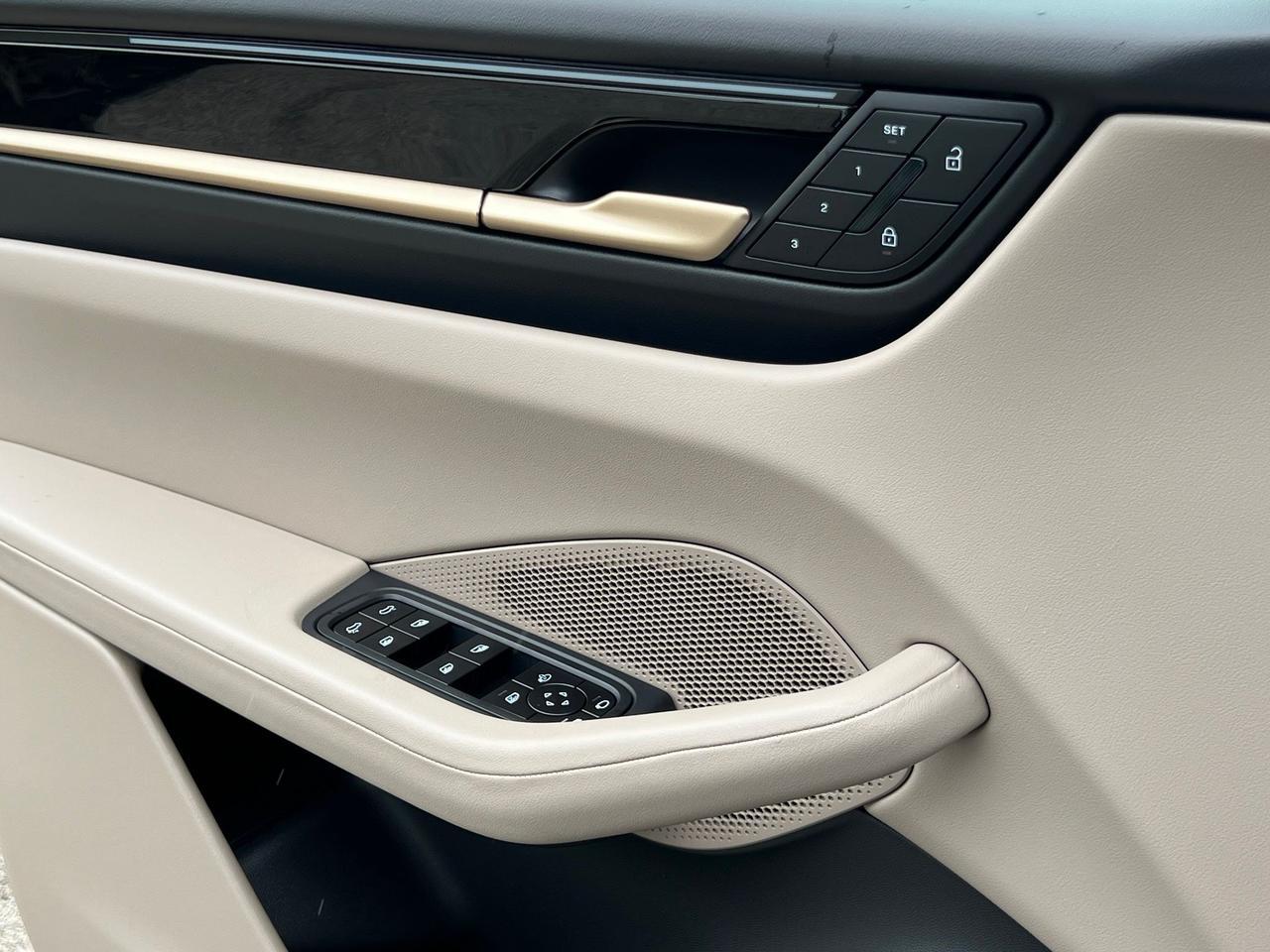 2025 Porsche Macan Electric 4 Indianapolis IN