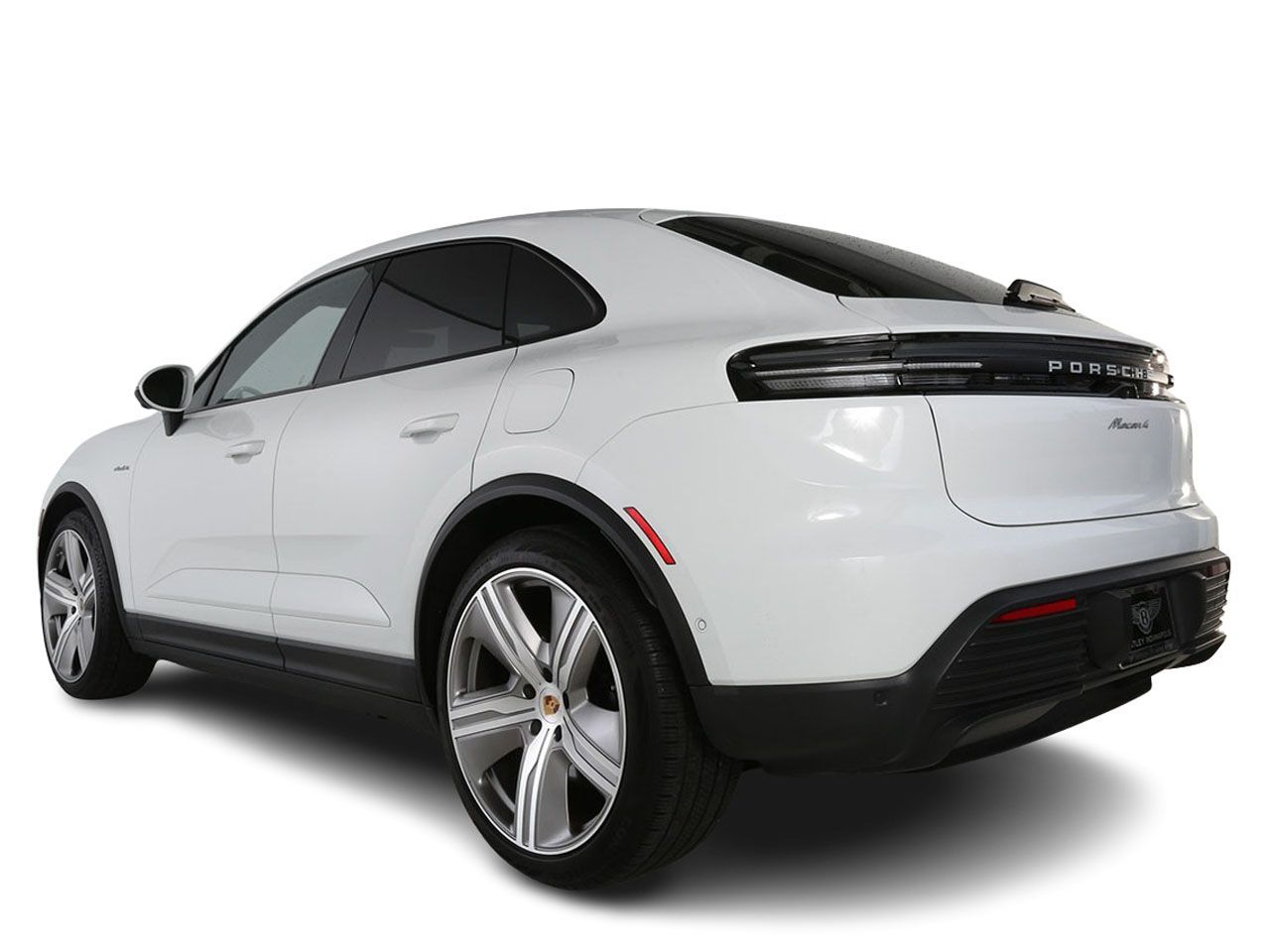 2025 Porsche Macan Electric 4