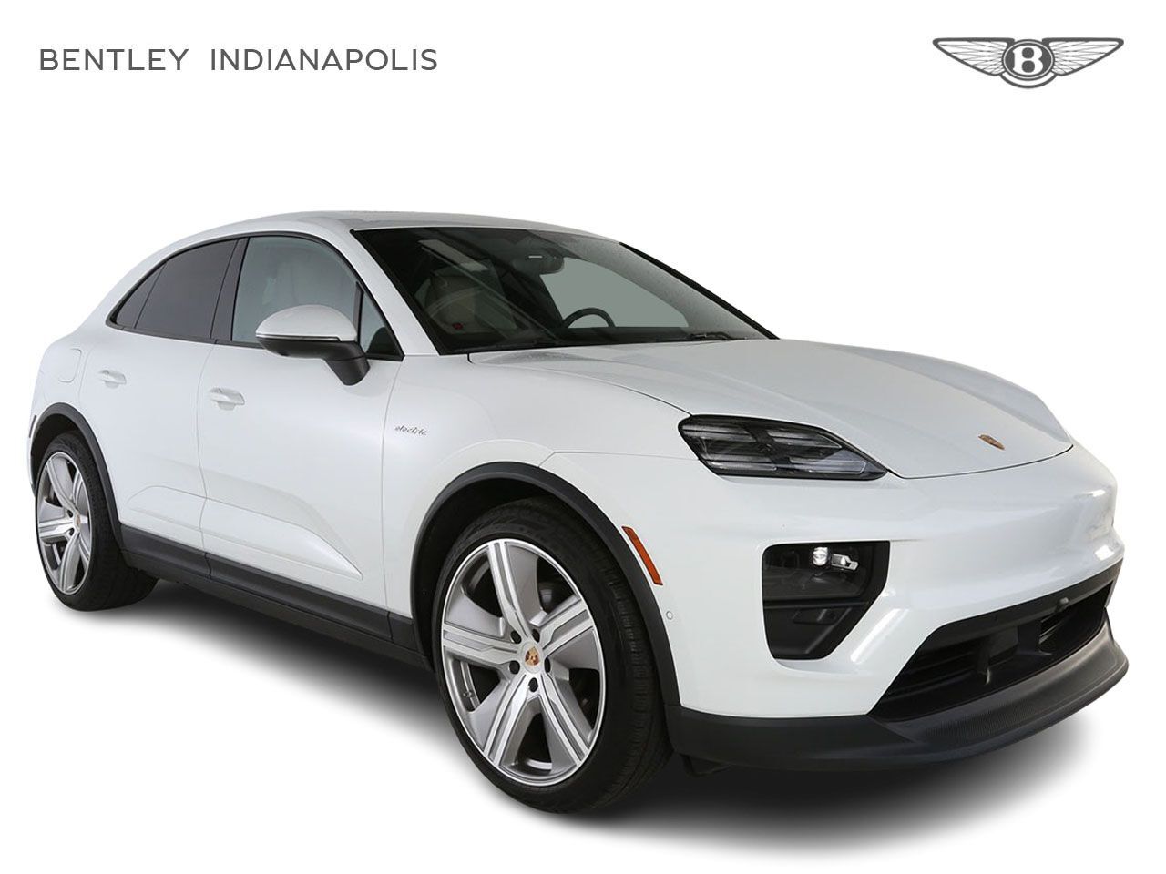 2025 Porsche Macan Electric 4