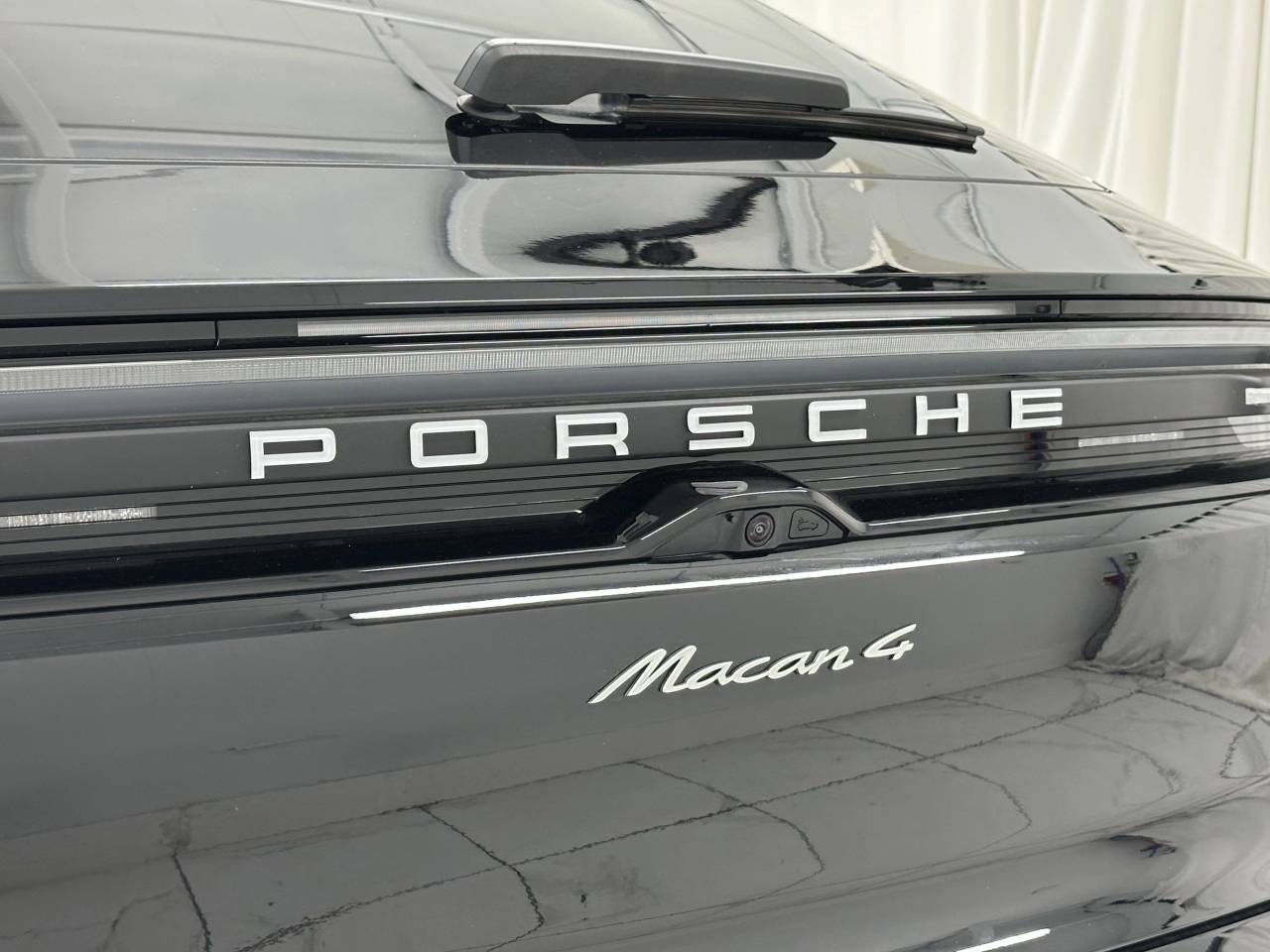 2025 Porsche Macan Electric 4 Newark DE