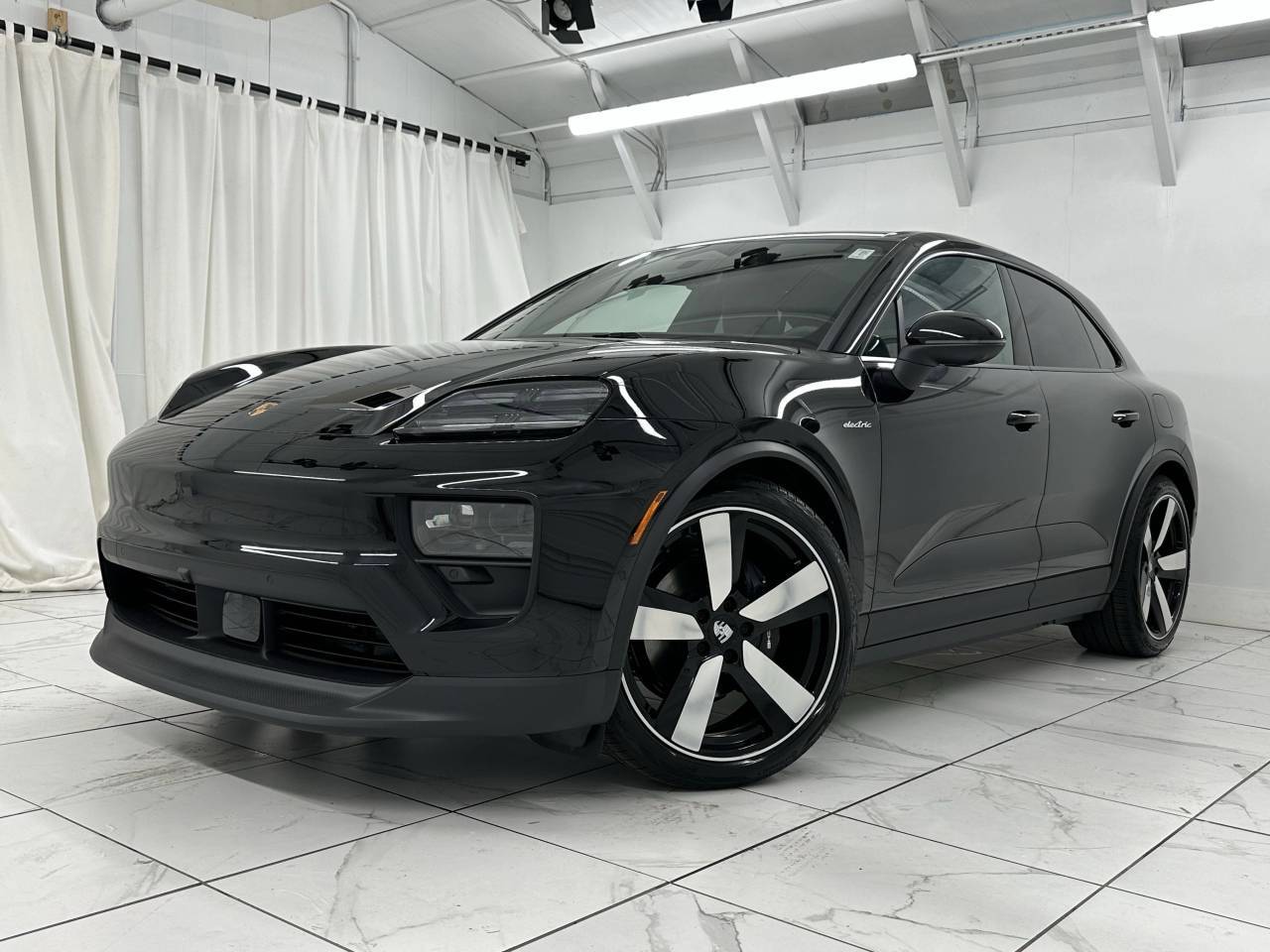 2025 Porsche Macan Electric 4 Newark DE