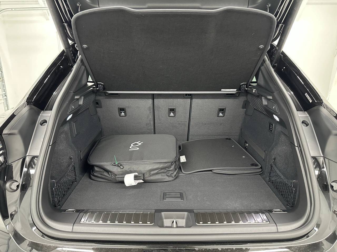 2025 Porsche Macan Electric 4 Newark DE