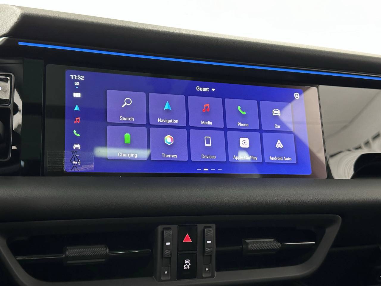 2025 Porsche Macan Electric 4 Newark DE