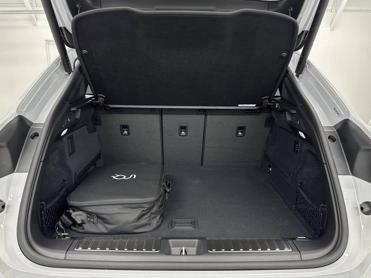 2025 Porsche Macan Electric 4 Newark DE