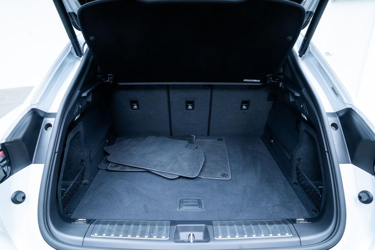 2025 Porsche Macan Electric 4 Porsche InnoDrive Bose Sound Portland OR