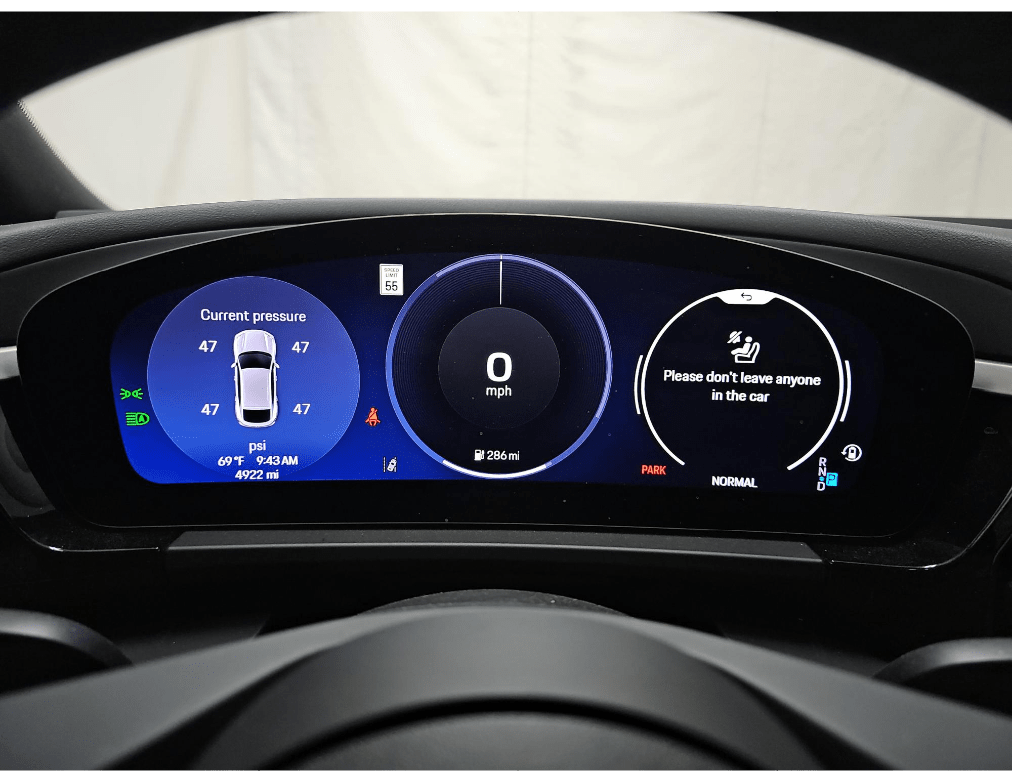 2025 Porsche Macan Electric 4 Porsche InnoDrive Bose Sound Portland OR