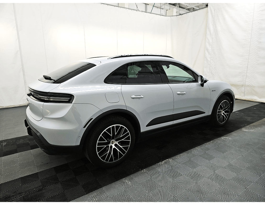 2025 Porsche Macan Electric 4 Porsche InnoDrive Bose Sound Portland OR