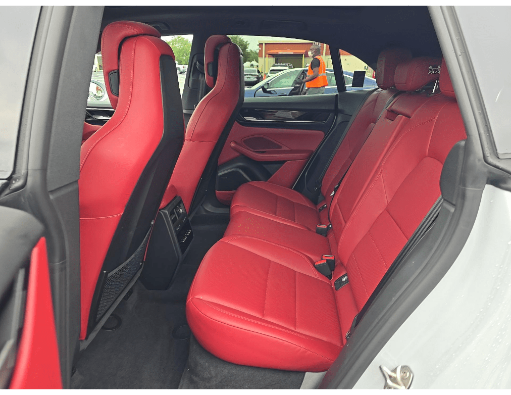 2025 Porsche Macan Electric 4 WP1AA2XA3SL002561 Portland OR