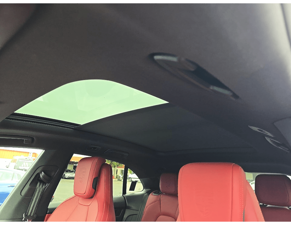 2025 Porsche Macan Electric 4 WP1AA2XA3SL002561 Portland OR