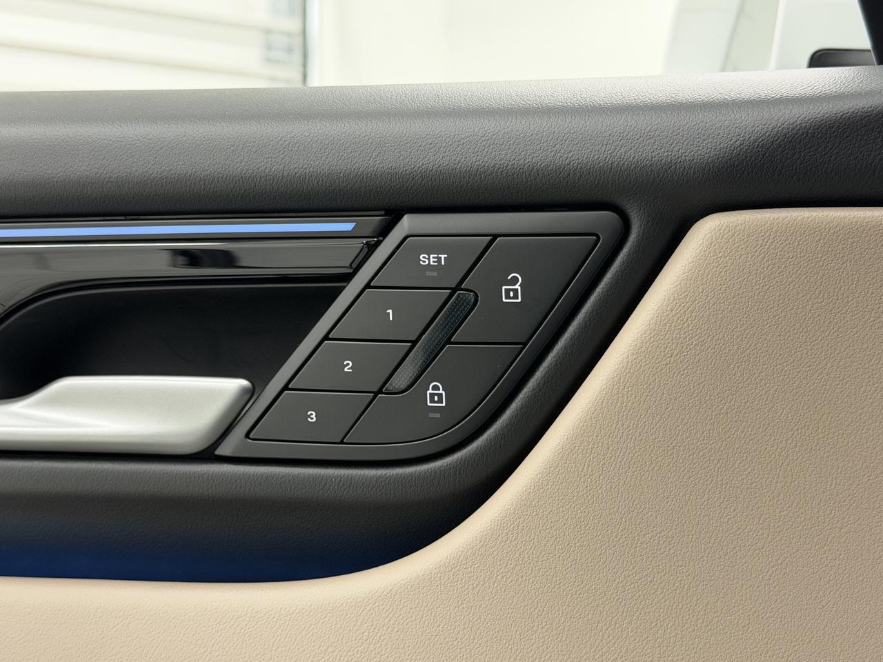 2025 Porsche Macan Electric 4S Newark DE