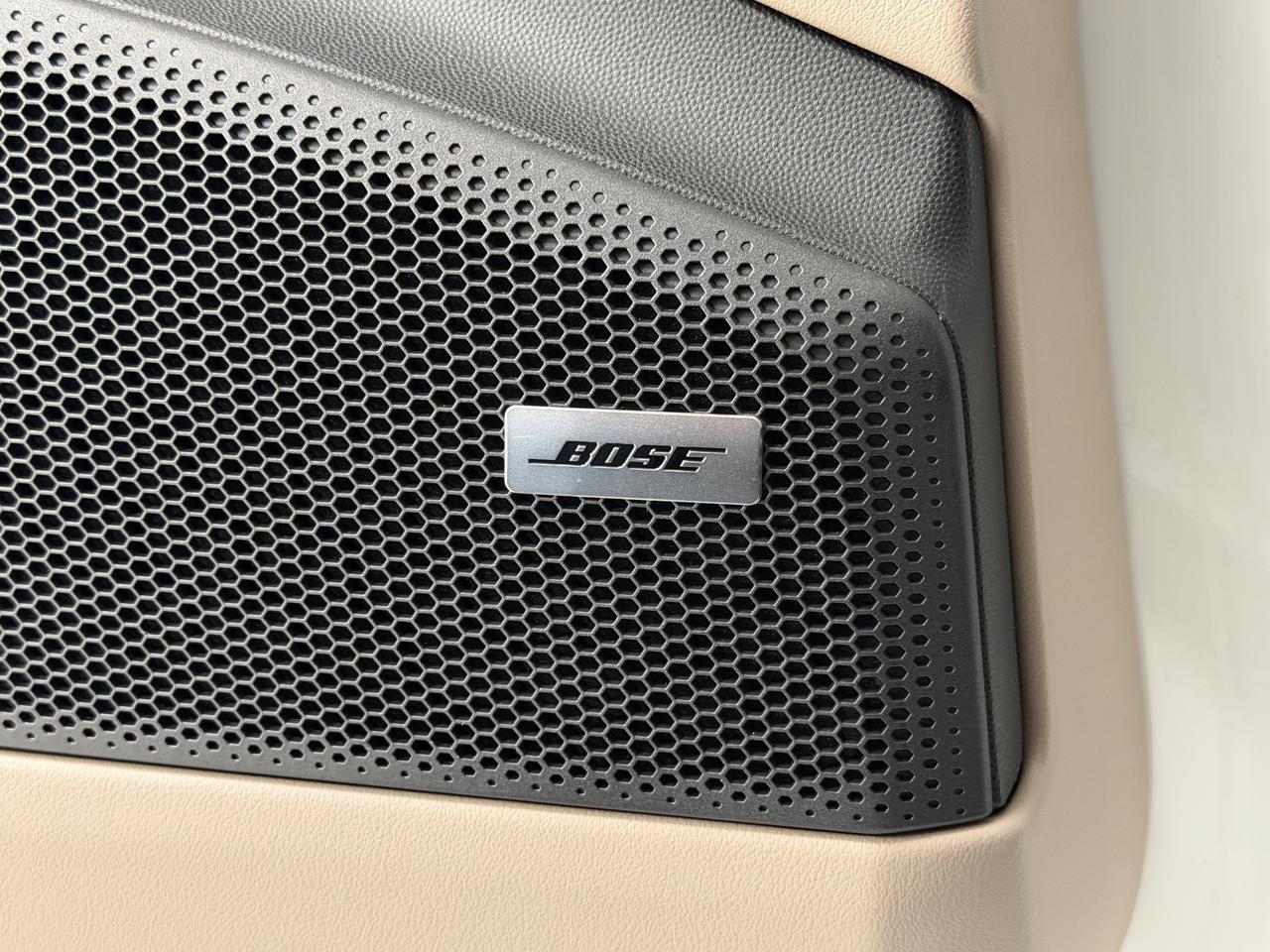 2025 Porsche Macan Electric 4S Newark DE