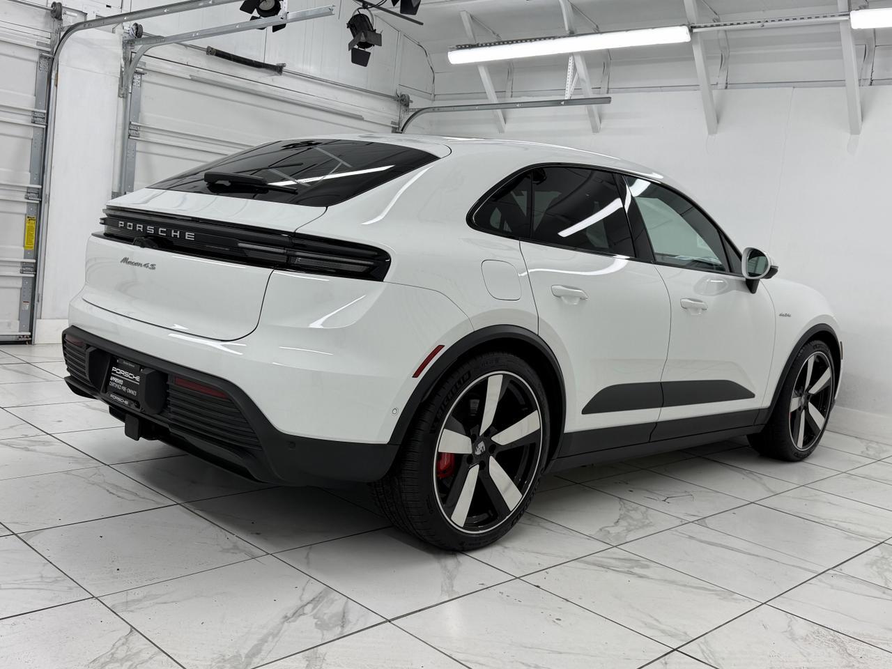 2025 Porsche Macan Electric 4S Newark DE