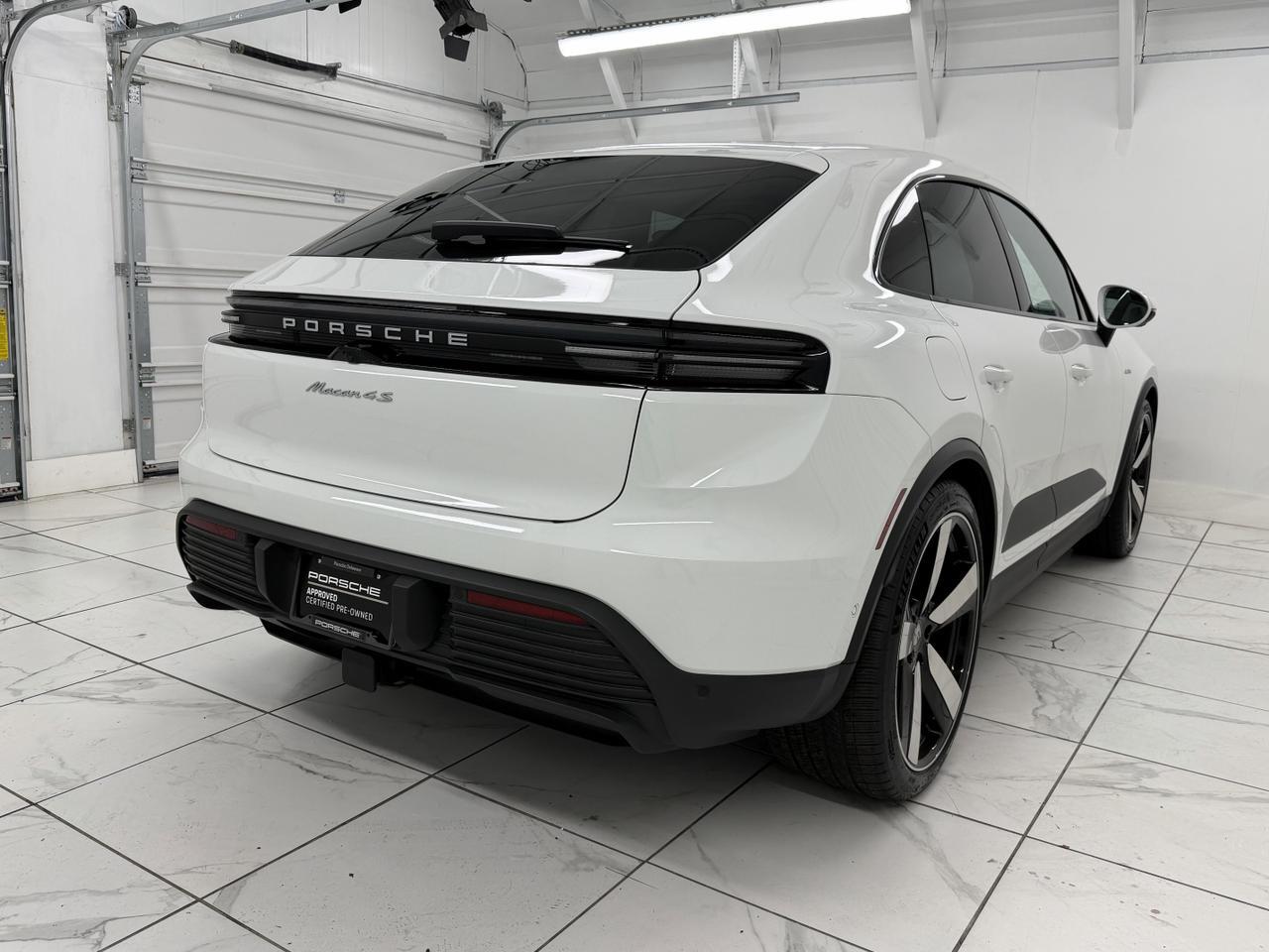 2025 Porsche Macan Electric 4S Newark DE