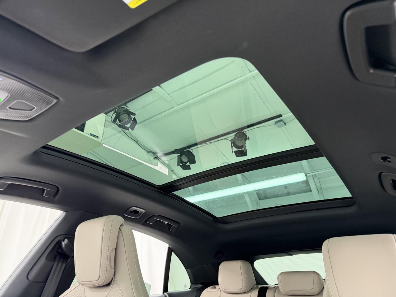 2025 Porsche Macan Electric 4S Newark DE