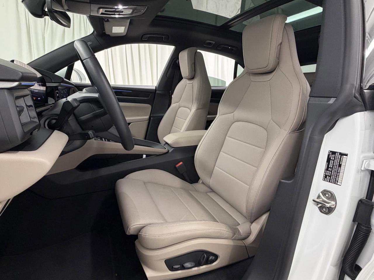 2025 Porsche Macan Electric 4S Newark DE