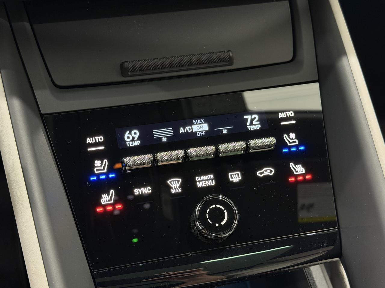 2025 Porsche Macan Electric 4S Newark DE