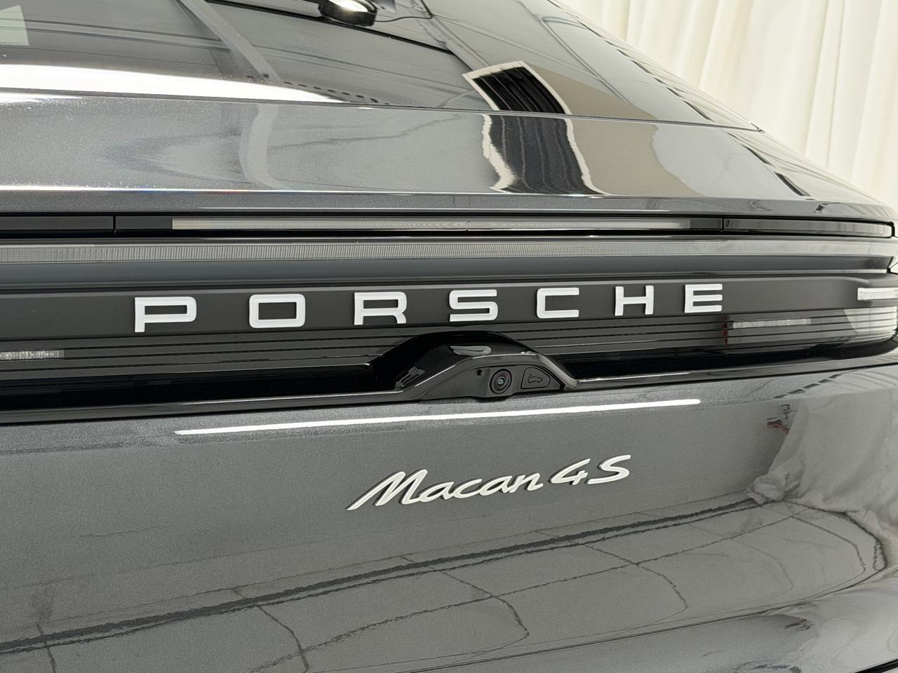 2025 Porsche Macan Electric 4S Newark DE