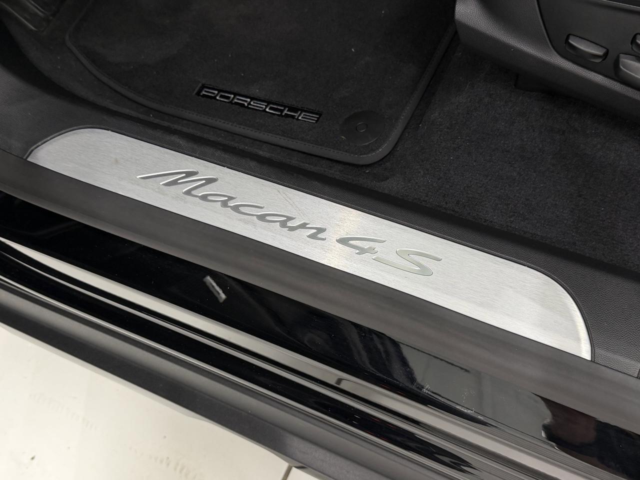 2025 Porsche Macan Electric 4S Newark DE