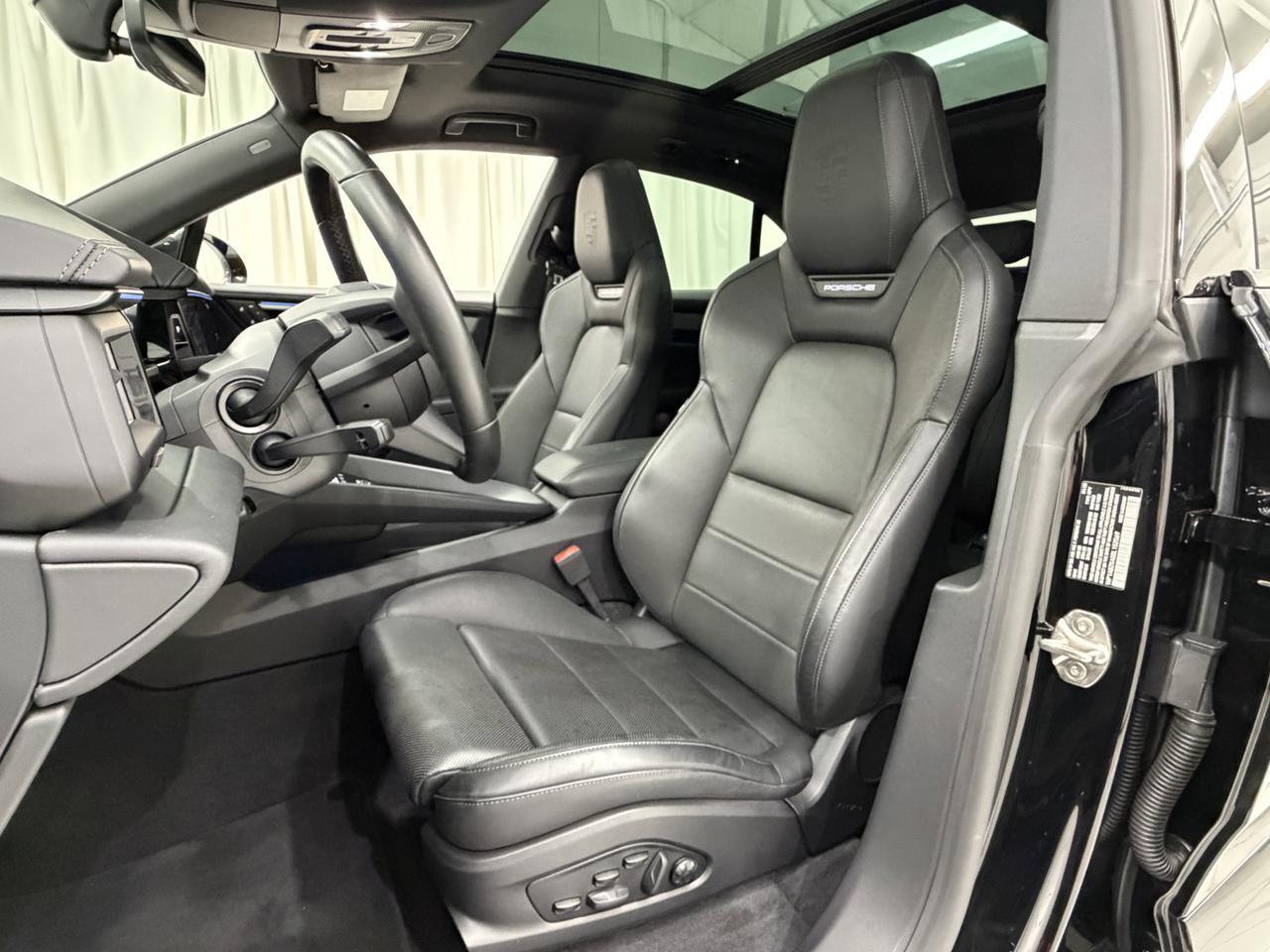 2025 Porsche Macan Electric 4S Newark DE