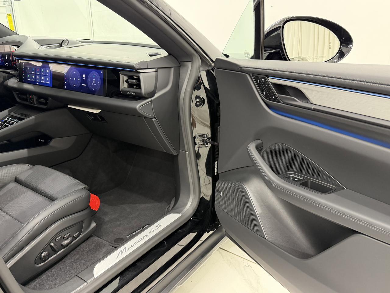 2025 Porsche Macan Electric 4S Newark DE
