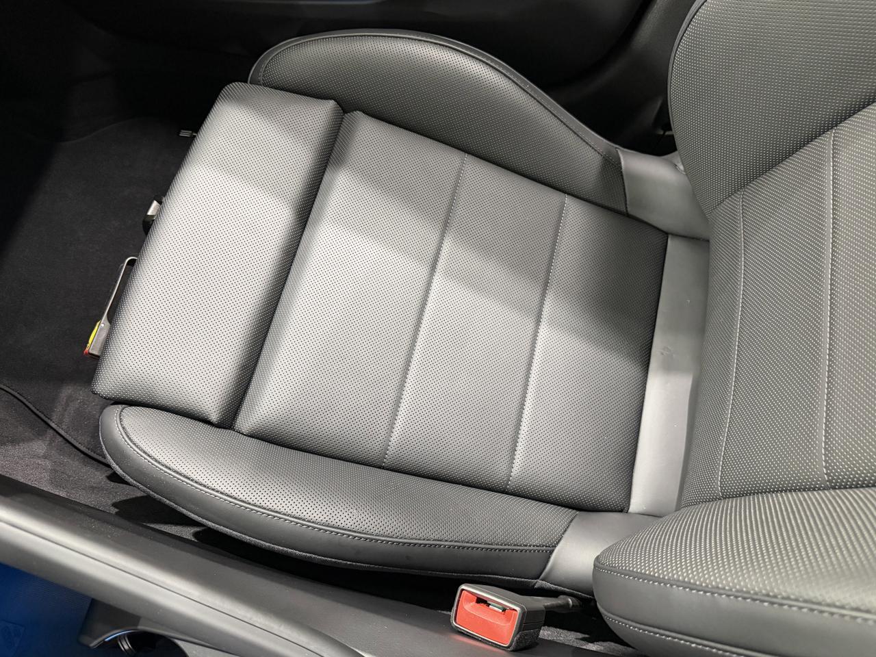 2025 Porsche Macan Electric 4S Newark DE