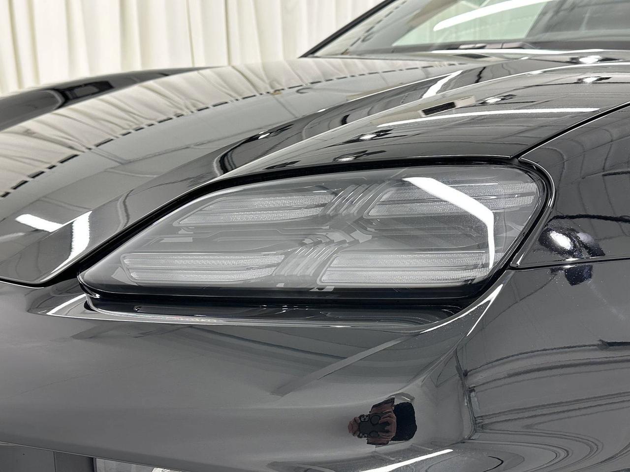 2025 Porsche Macan Electric 4S Newark DE