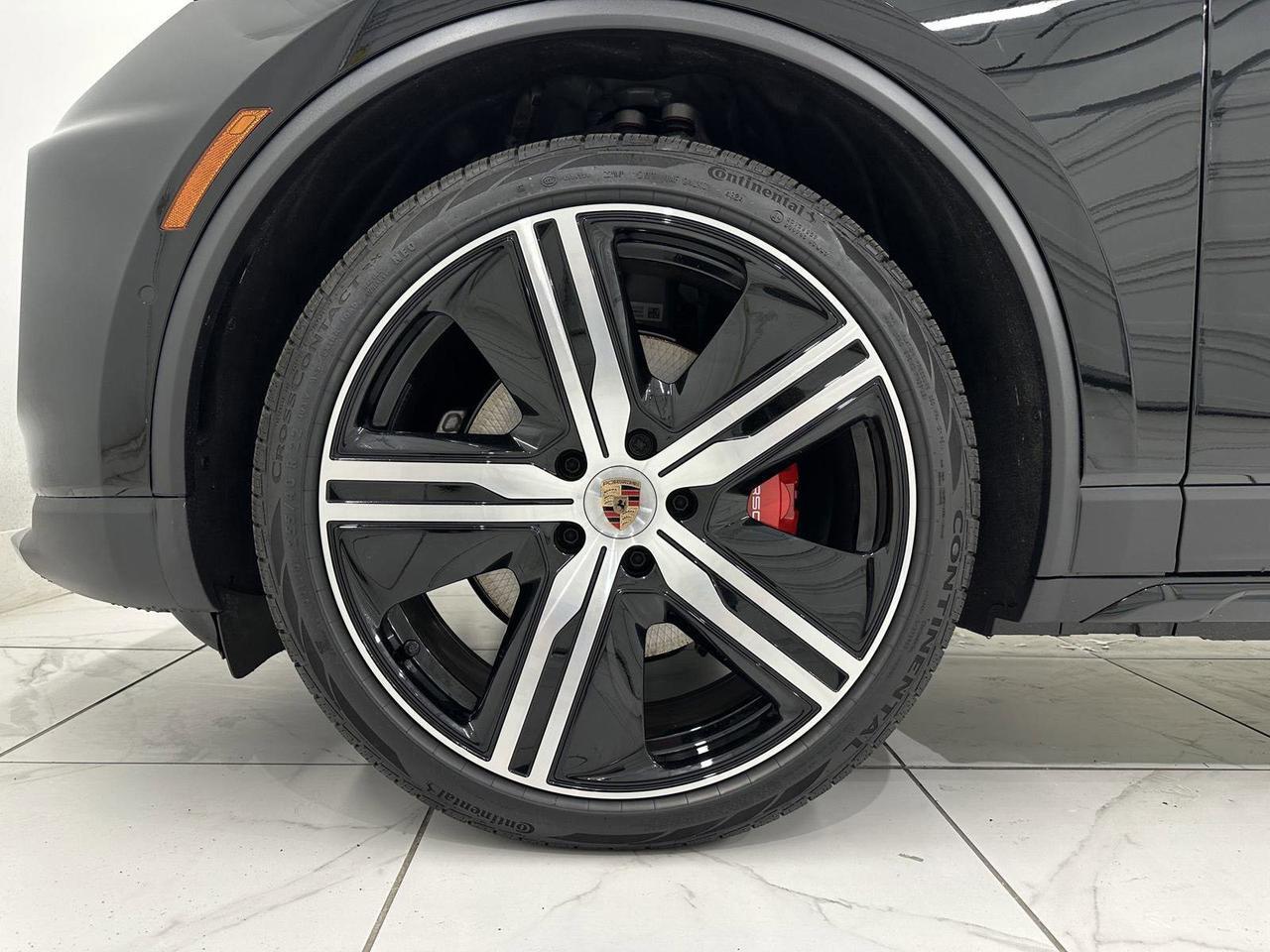 2025 Porsche Macan Electric 4S Newark DE