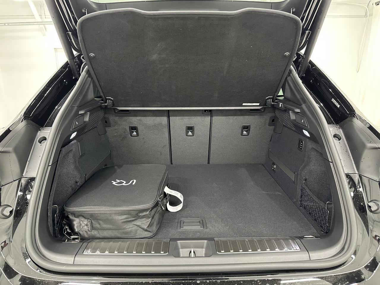 2025 Porsche Macan Electric 4S Newark DE