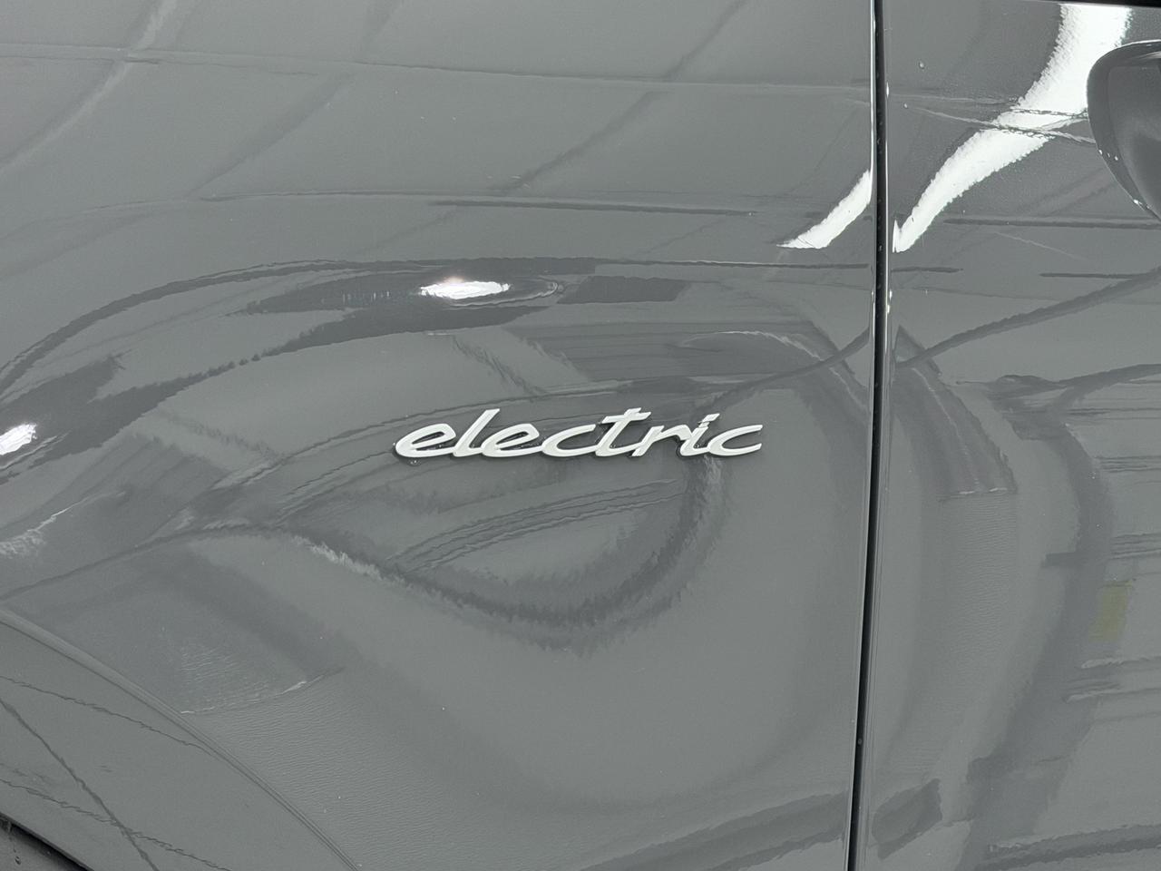 2025 Porsche Macan Electric 4S Newark DE