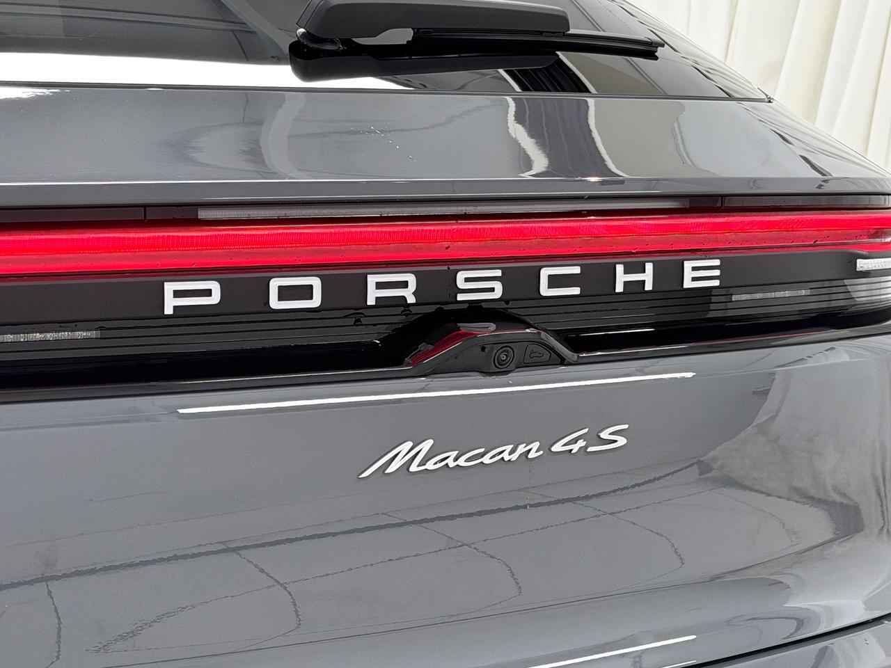 2025 Porsche Macan Electric 4S Newark DE