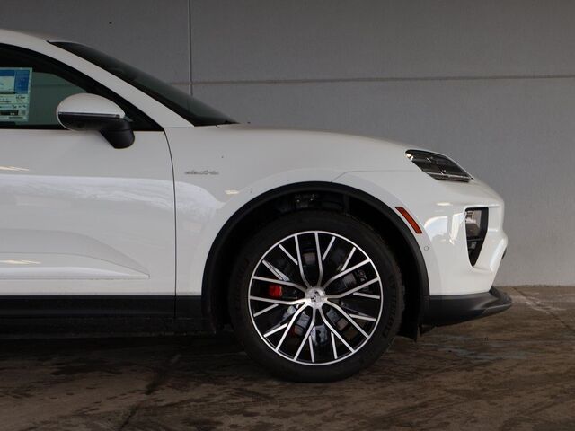 2025 Porsche Macan Electric 4S Oshkosh WI 2025 Porsche Macan Electric 4S Oshkosh WI