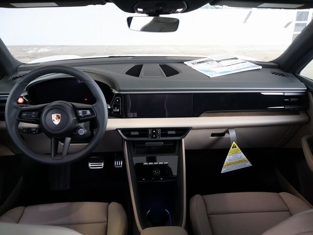 2025 Porsche Macan Electric 4S Oshkosh WI
