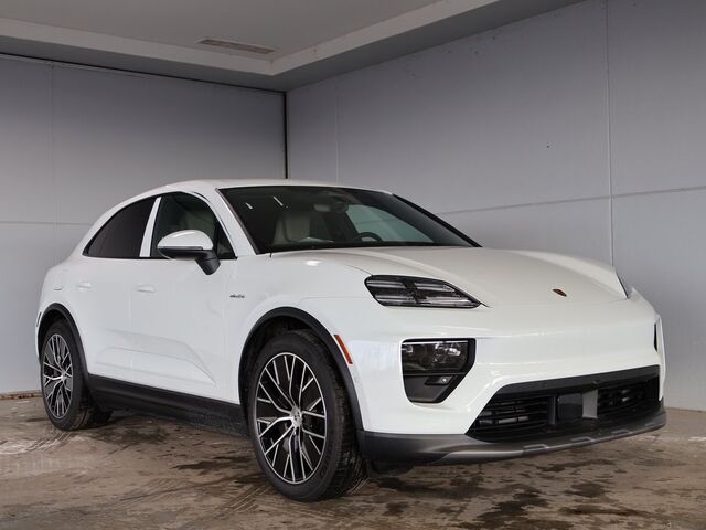 2025 Porsche Macan Electric 4S Oshkosh WI