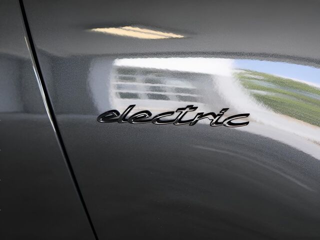 2025 Porsche Macan Electric 4S Oshkosh WI 2025 Porsche Macan Electric 4S Oshkosh WI