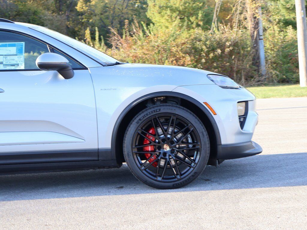 2025 Porsche Macan Electric 4S San Clemente CA