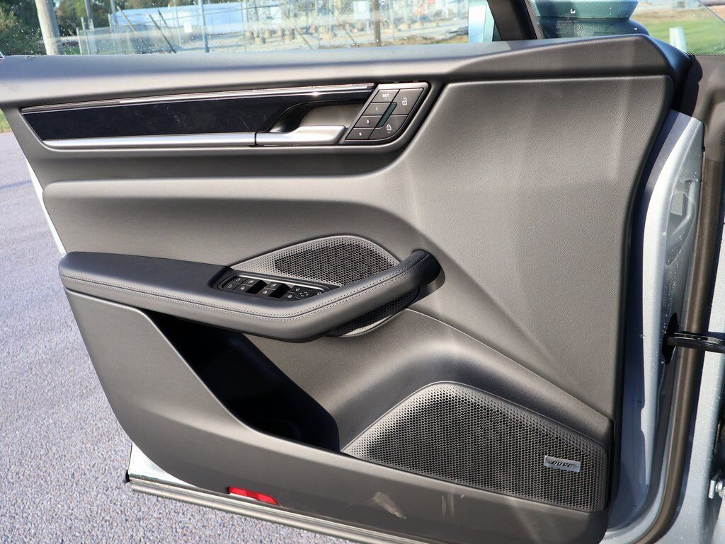 2025 Porsche Macan Electric 4S San Clemente CA
