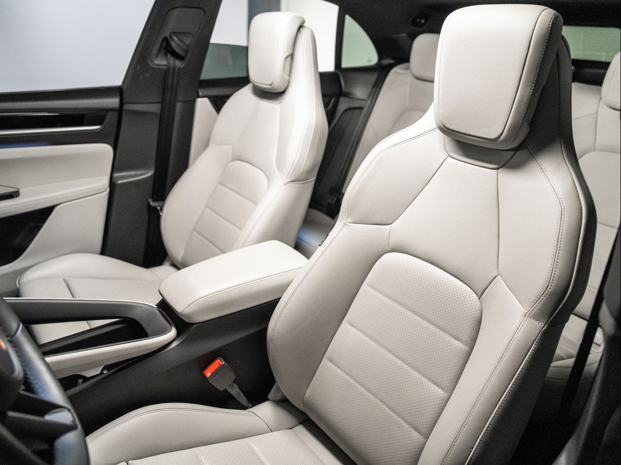 2025 Porsche Macan Electric 4S Santa Clarita CA